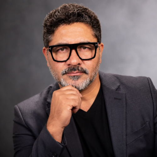 Prof. Paulo Cassiano